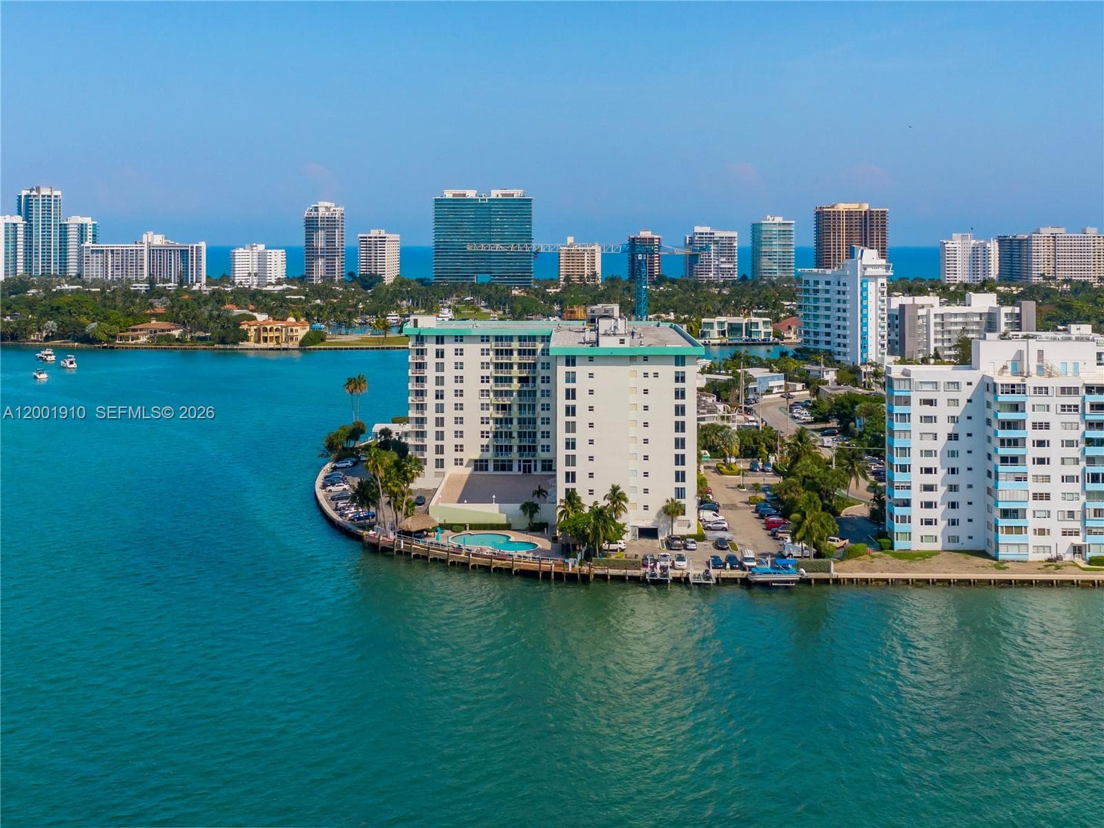 10350 BAY HARBOR DR 6L photo 14