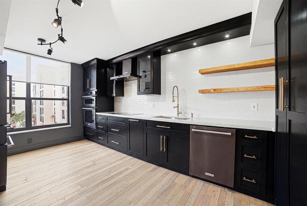 7153 Promenade Drive 501 photo 1