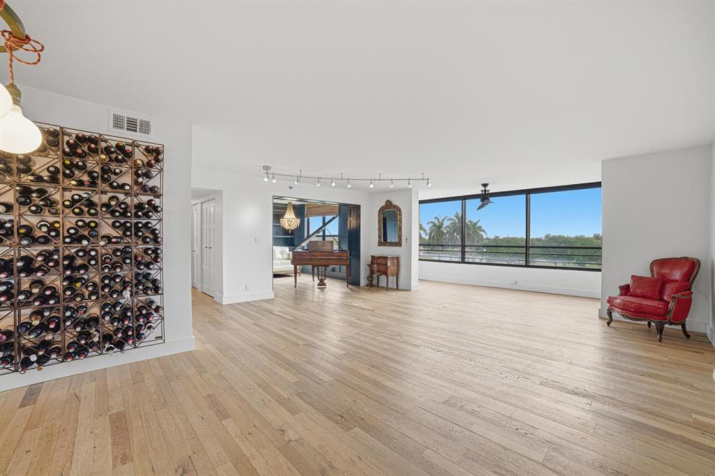 7153 Promenade Drive 501 photo 5