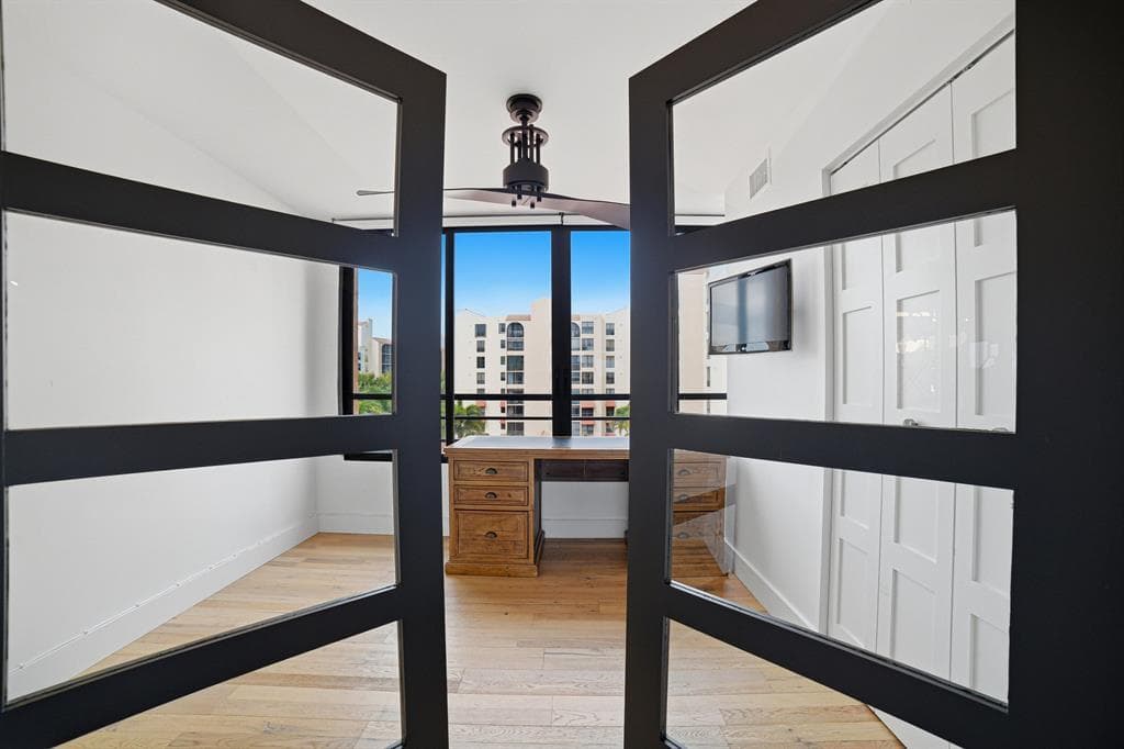 7153 Promenade Drive 501 photo 11