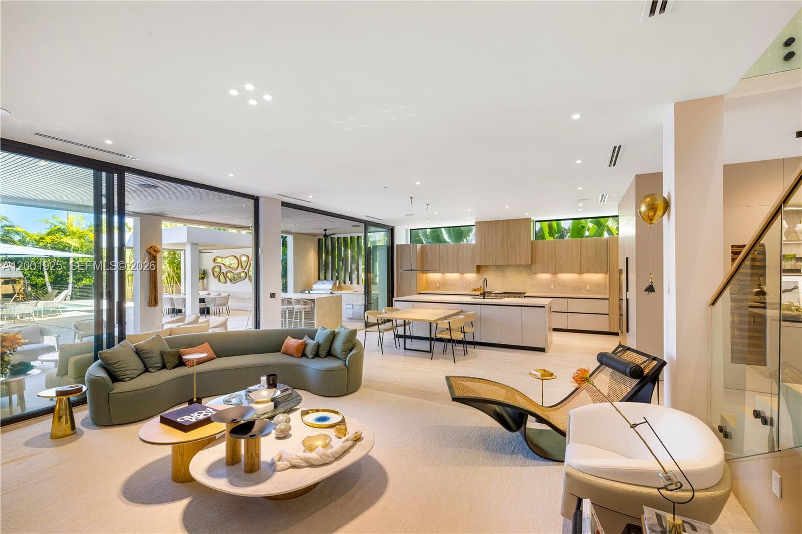 707 77th St n/a photo 12