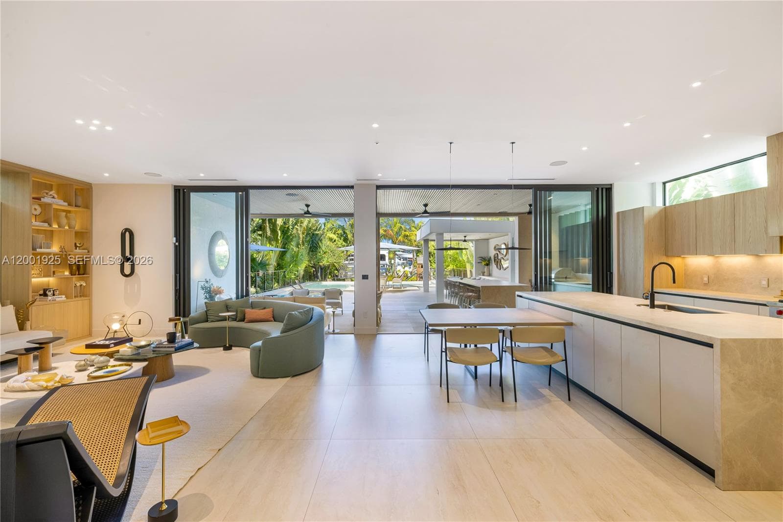 707 77th St n/a photo 10