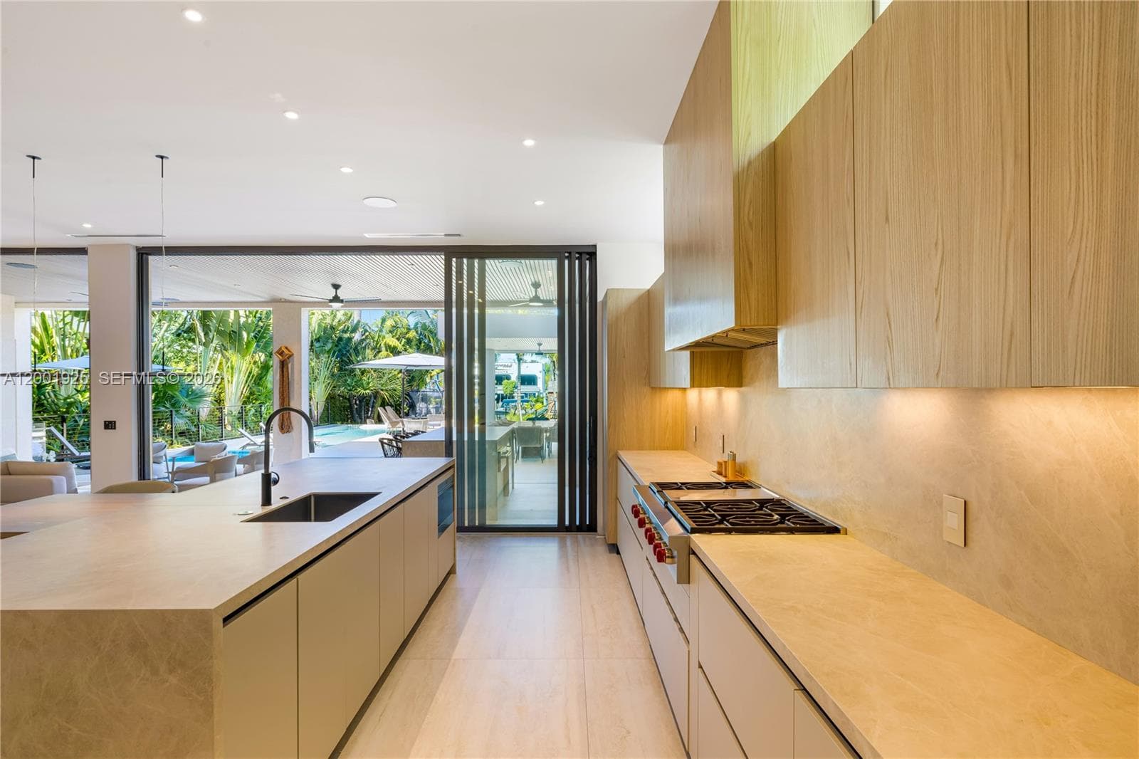 707 77th St n/a photo 14