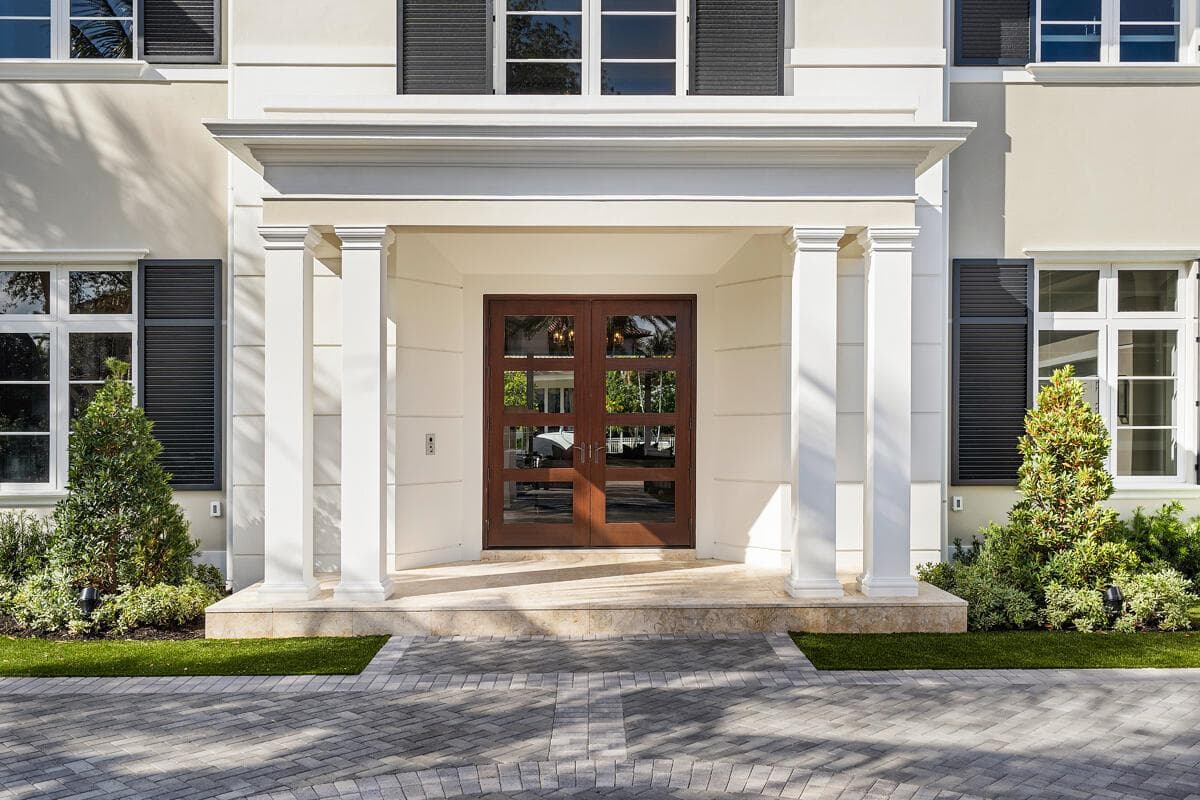 133 W Coconut Palm Road photo 9