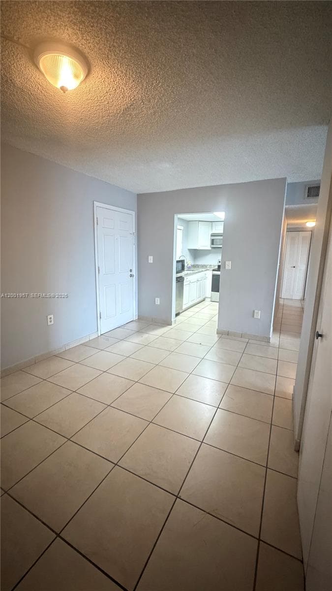 9375 Fontainebleau Blvd L304 photo 9