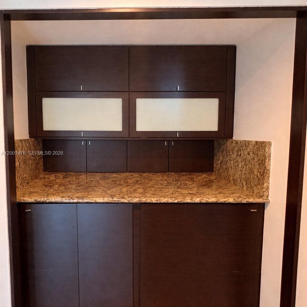 848 Brickell Key Dr 905 photo 14