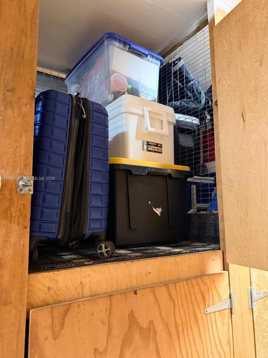 671 195th St 208E photo 23