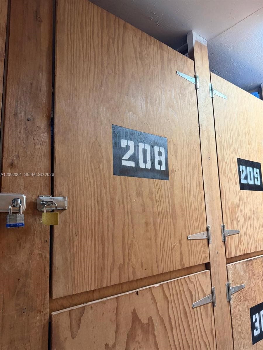 671 195th St 208E photo 22