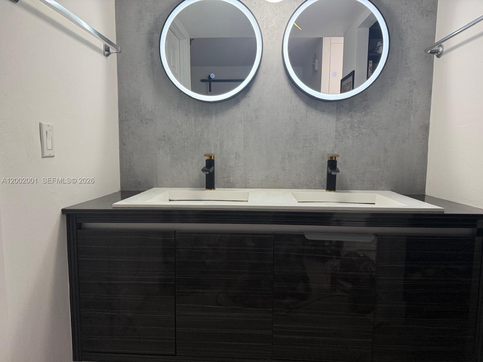 671 195th St 208E photo 10