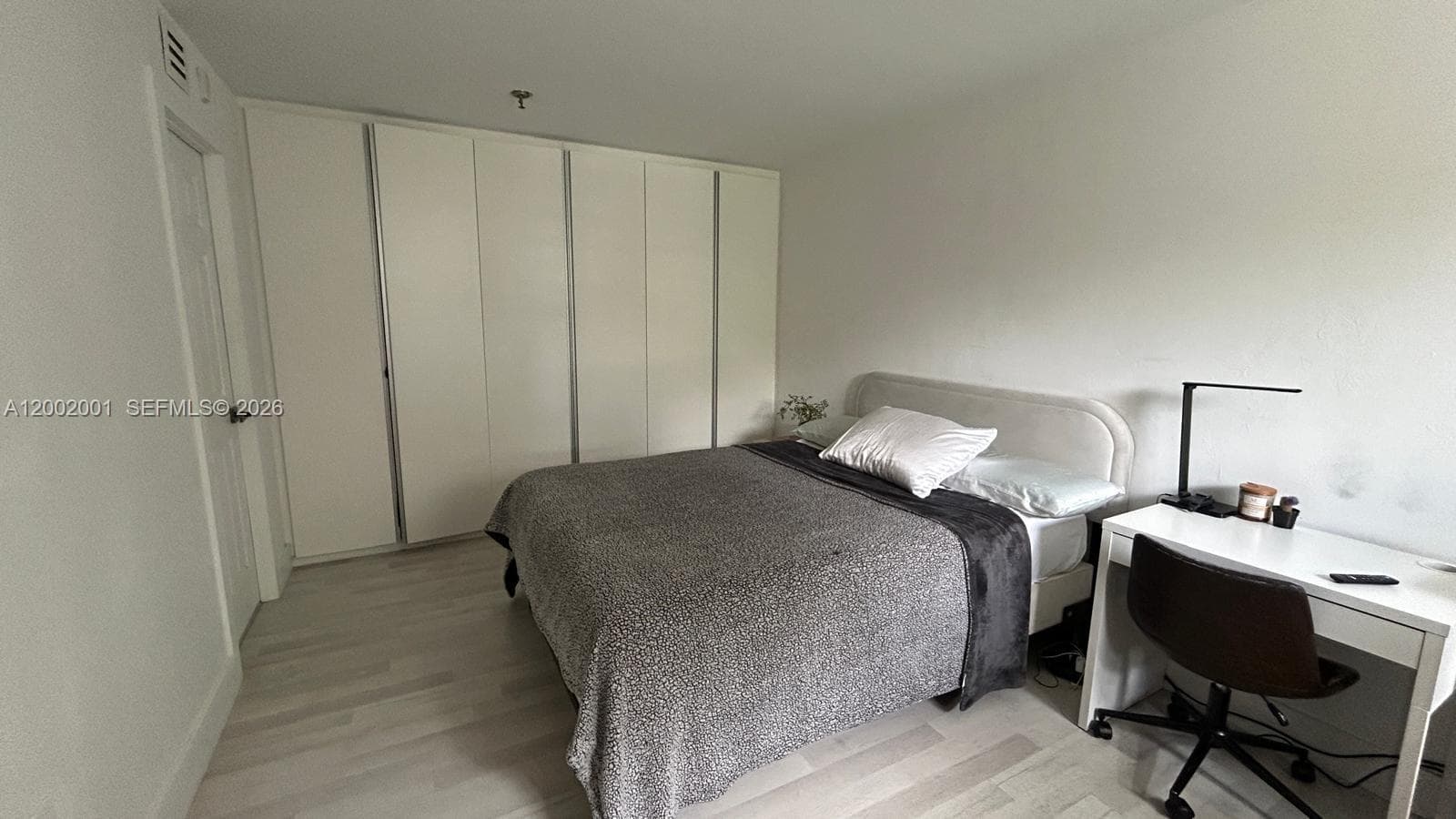 671 195th St 208E photo 14