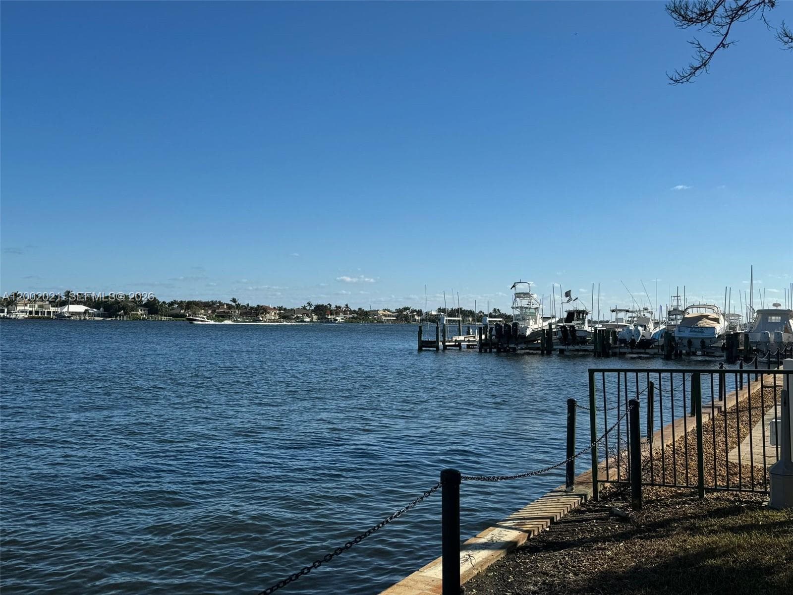 111 Yacht Club Way 107 photo 8