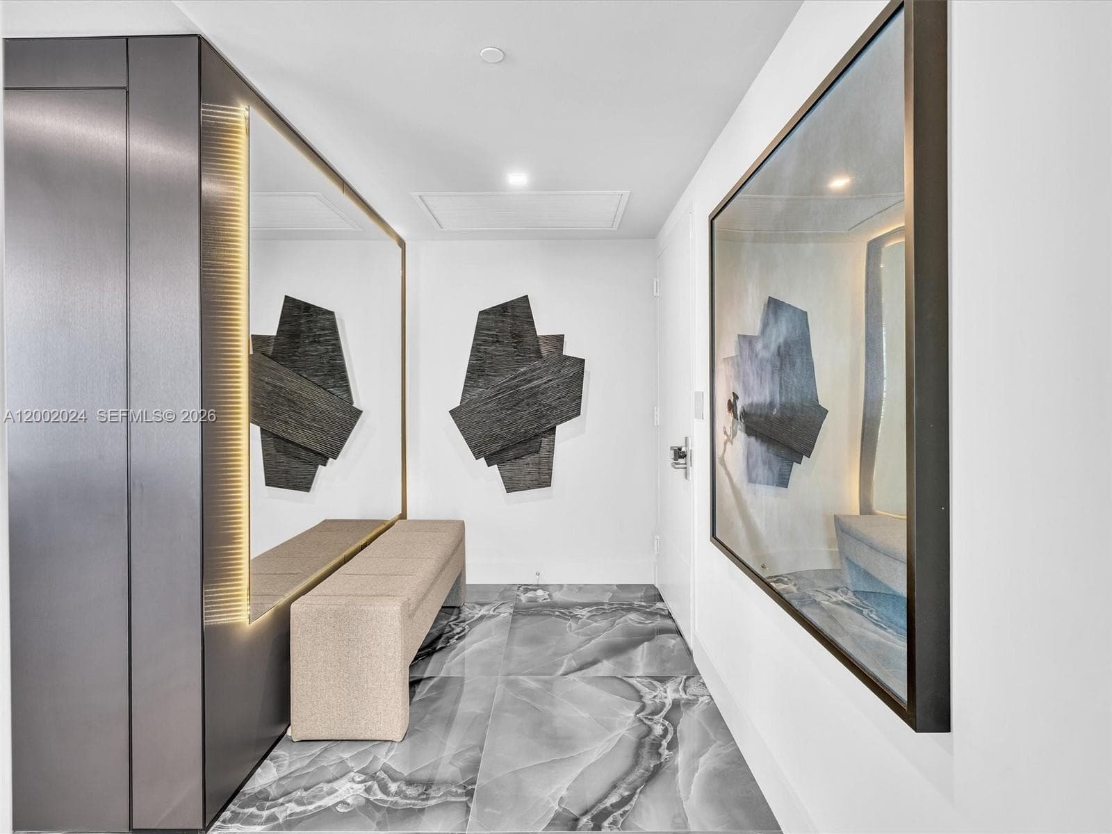 475 Brickell Ave 2715 photo 3