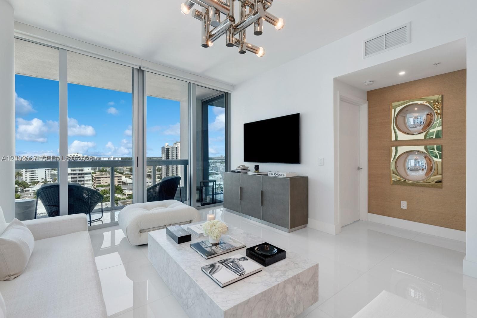 6899 Collins Ave 1109 photo 5