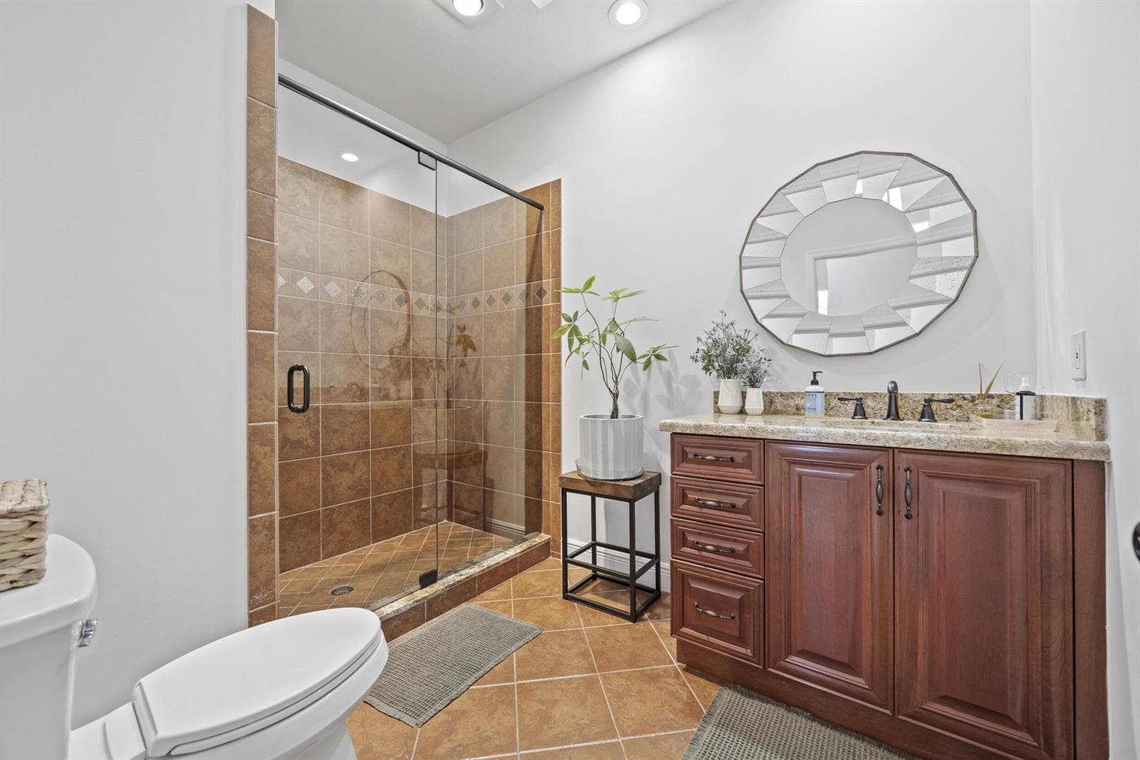 7780 Travelers Tree Drive photo 23