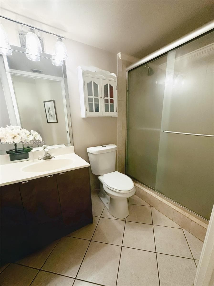 18000 Bay Rd 201 photo 17