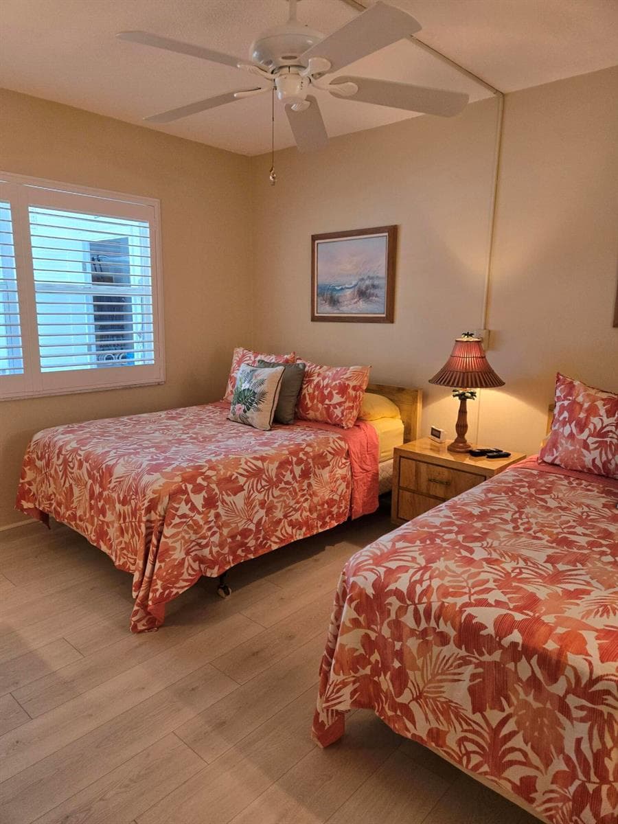 105 NE 19th Avenue 260 photo 14
