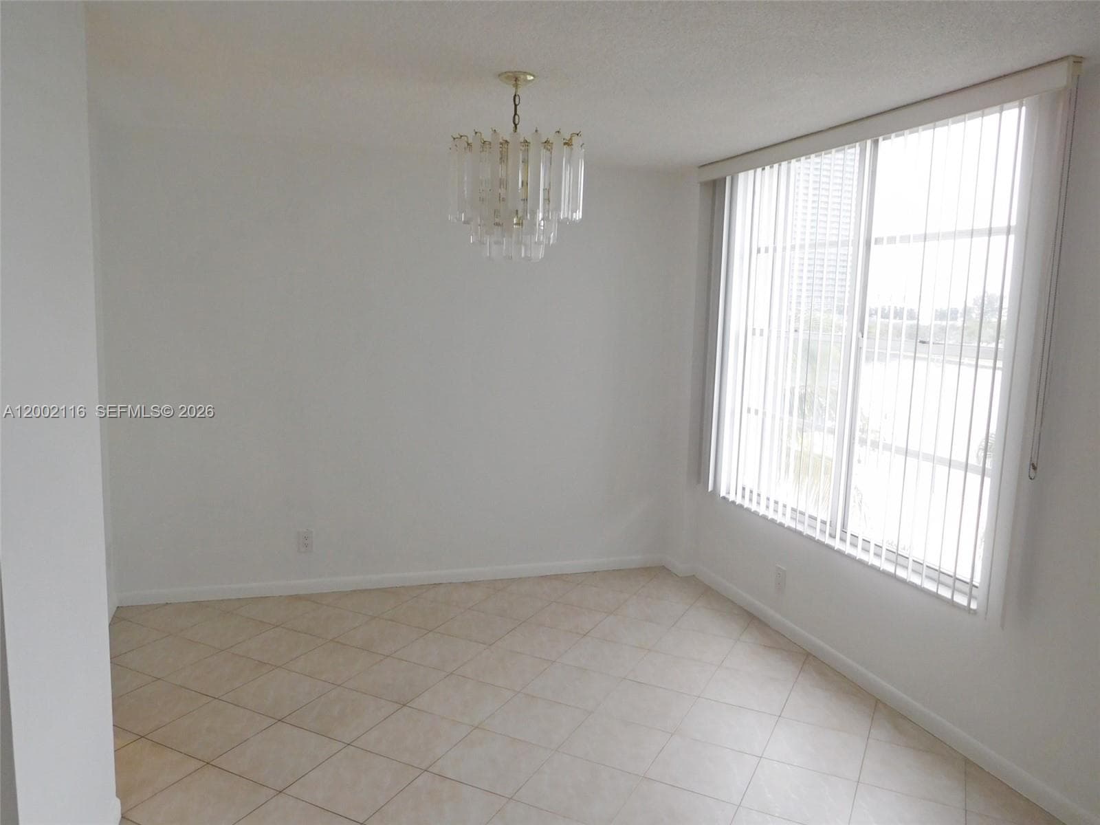3800 S Ocean Dr 305 photo 5