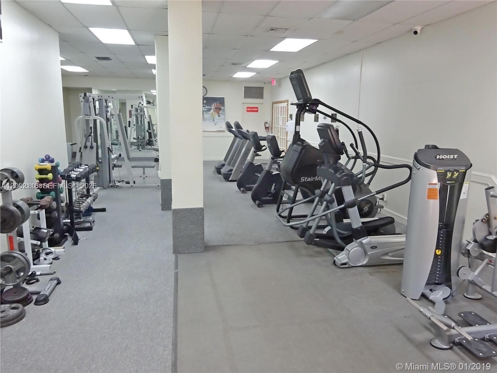 3800 S Ocean Dr 305 photo 24