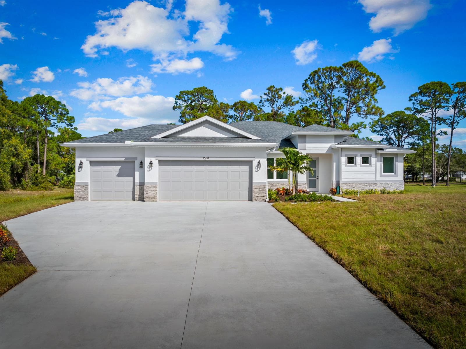 11255 52nd Road N photo 1