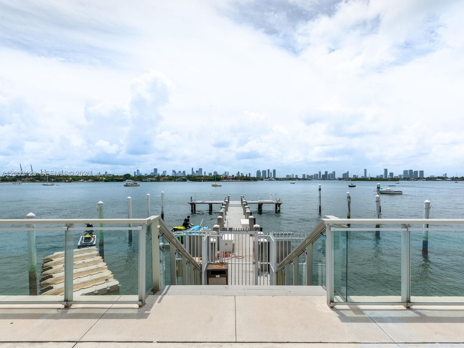 1000 West Ave 1432 photo 7