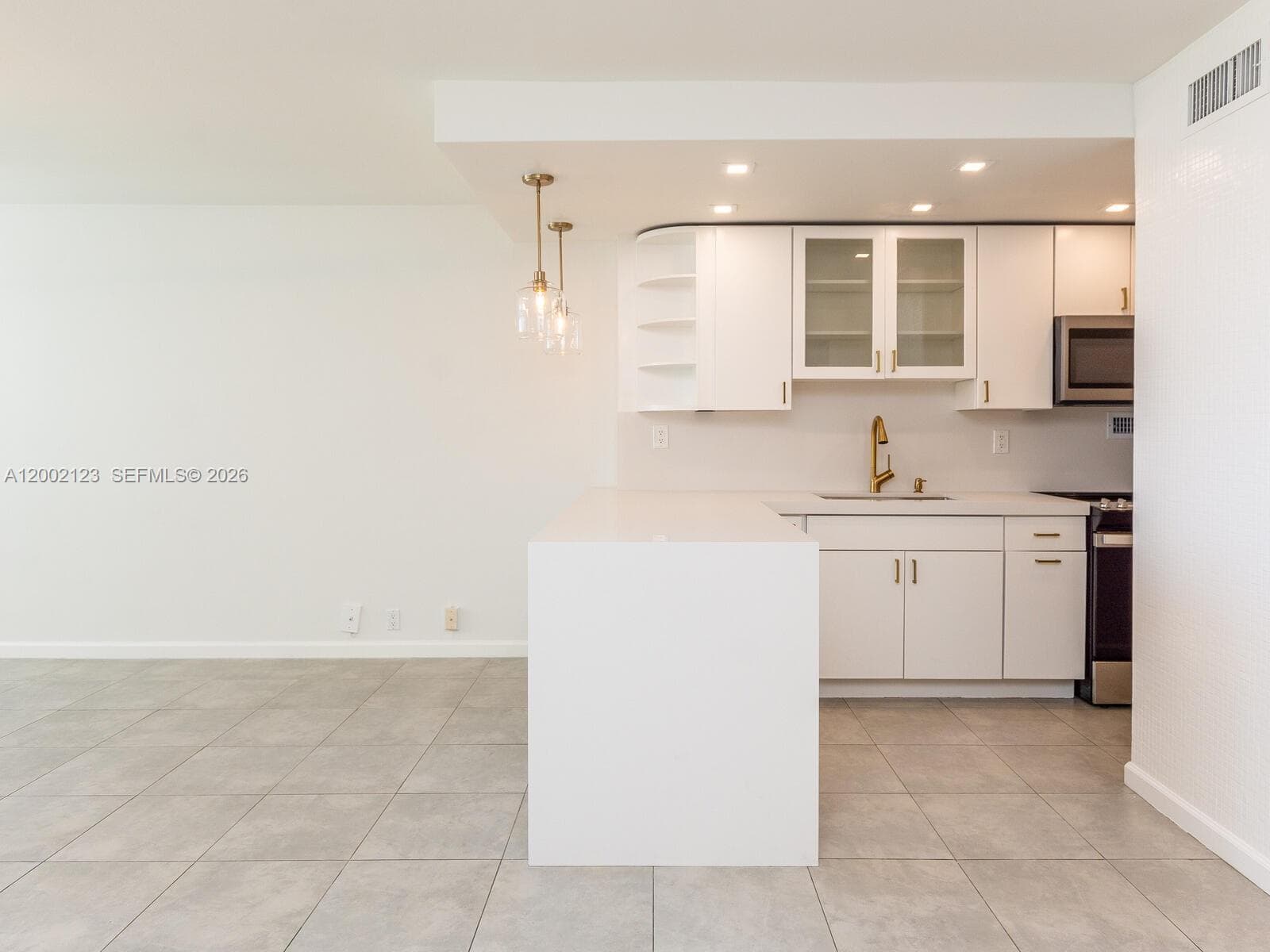 1000 West Ave 1432 photo 20