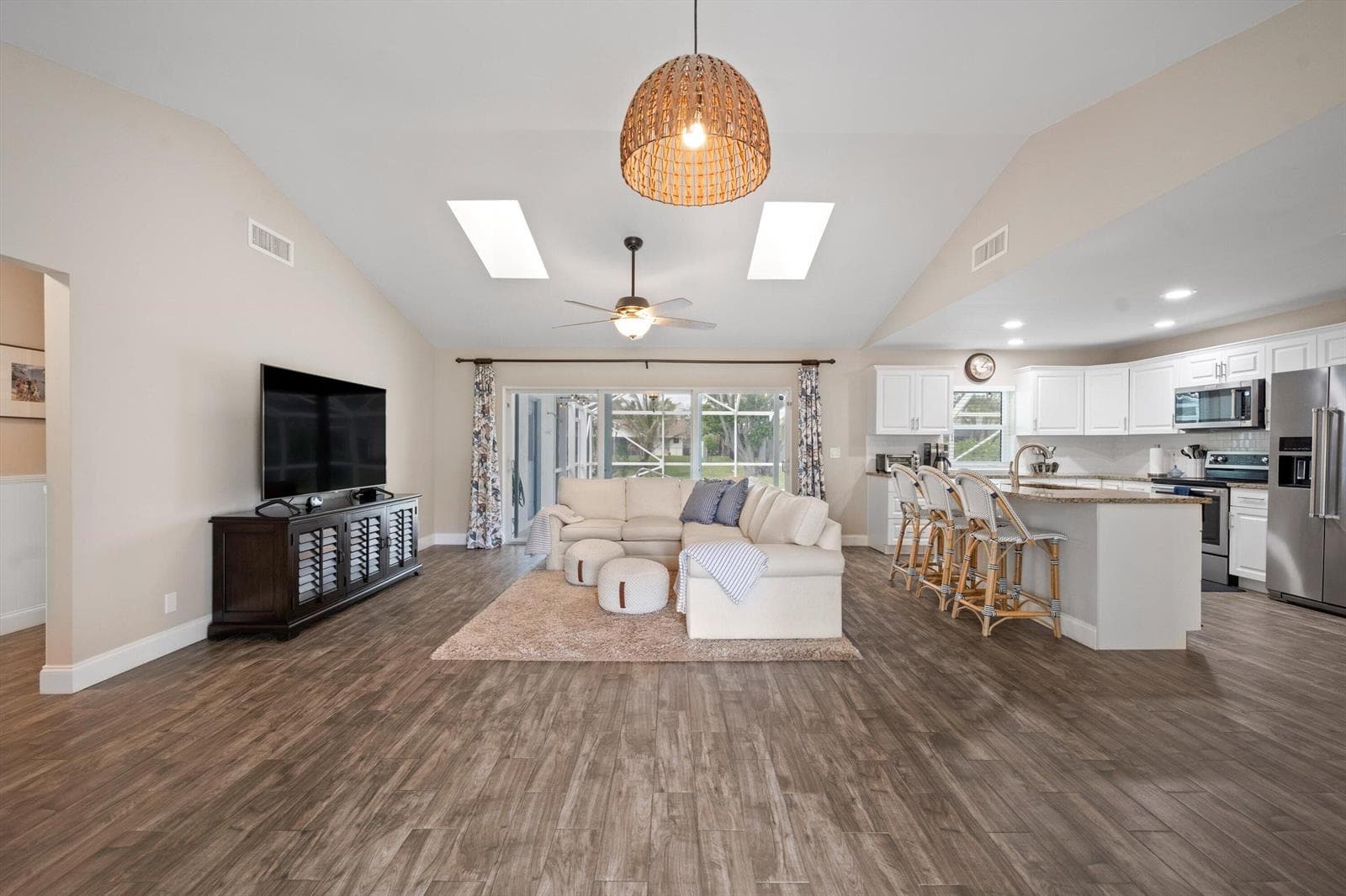 14160 Aster Avenue photo 6