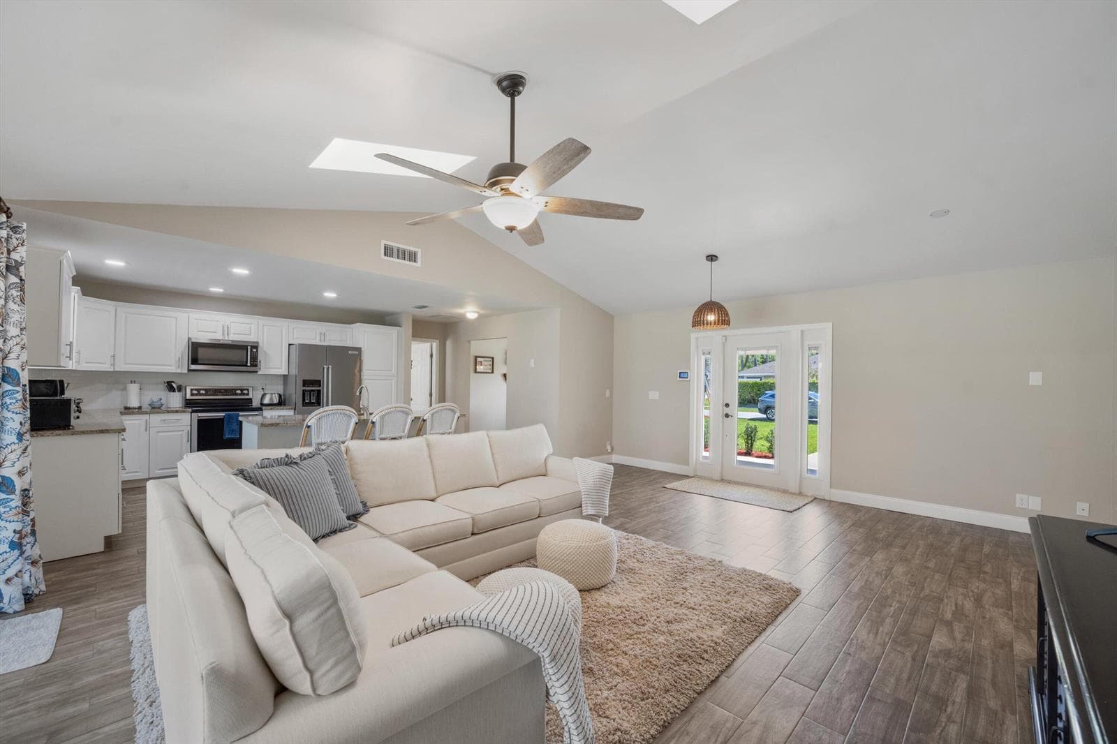 14160 Aster Avenue photo 10