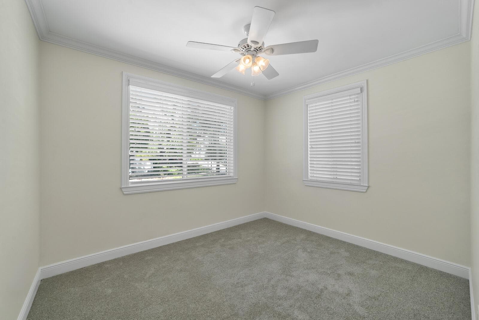 216 SE 10th Street photo 18