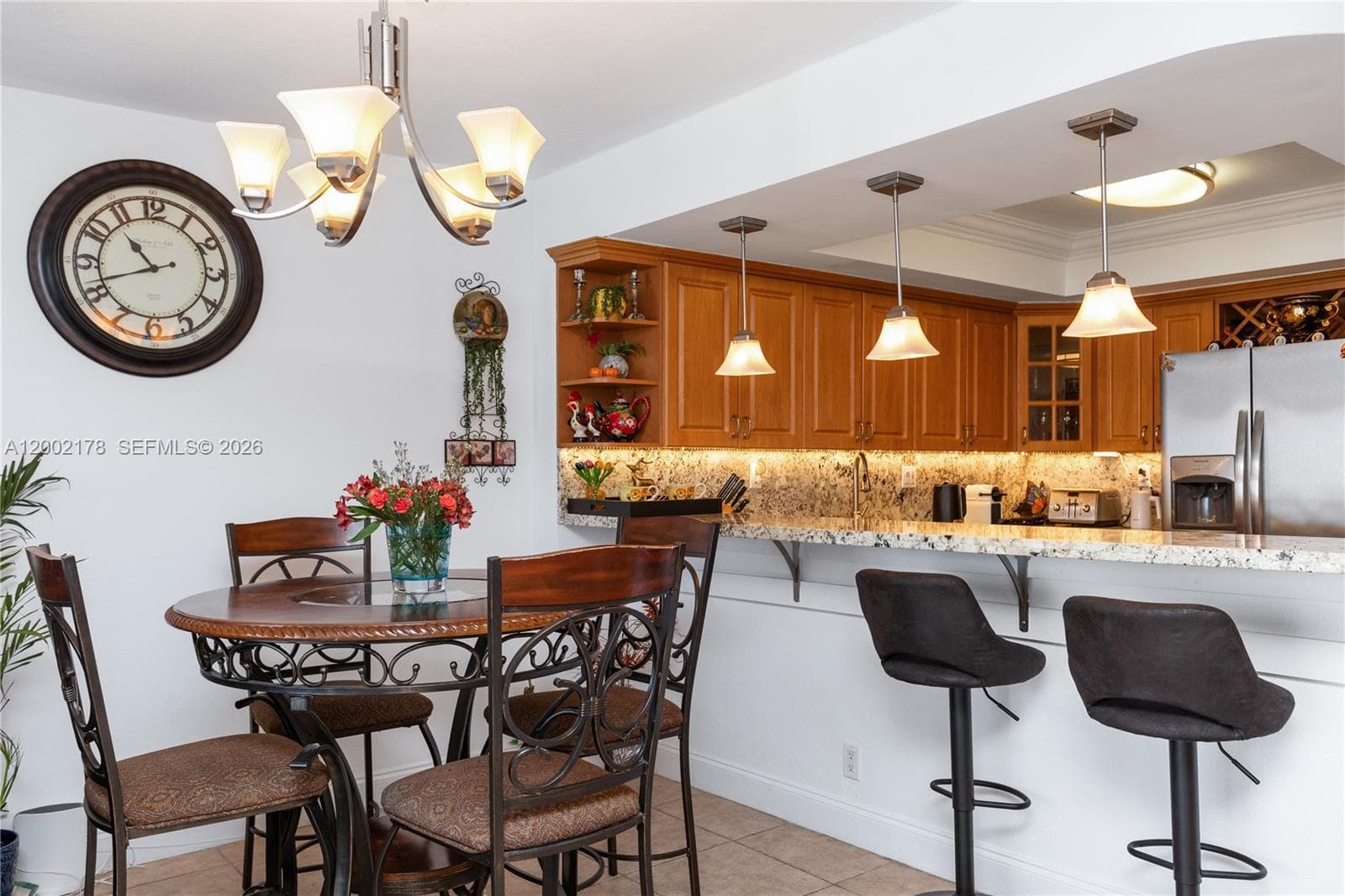 2030 Ocean Dr 1803 photo 9