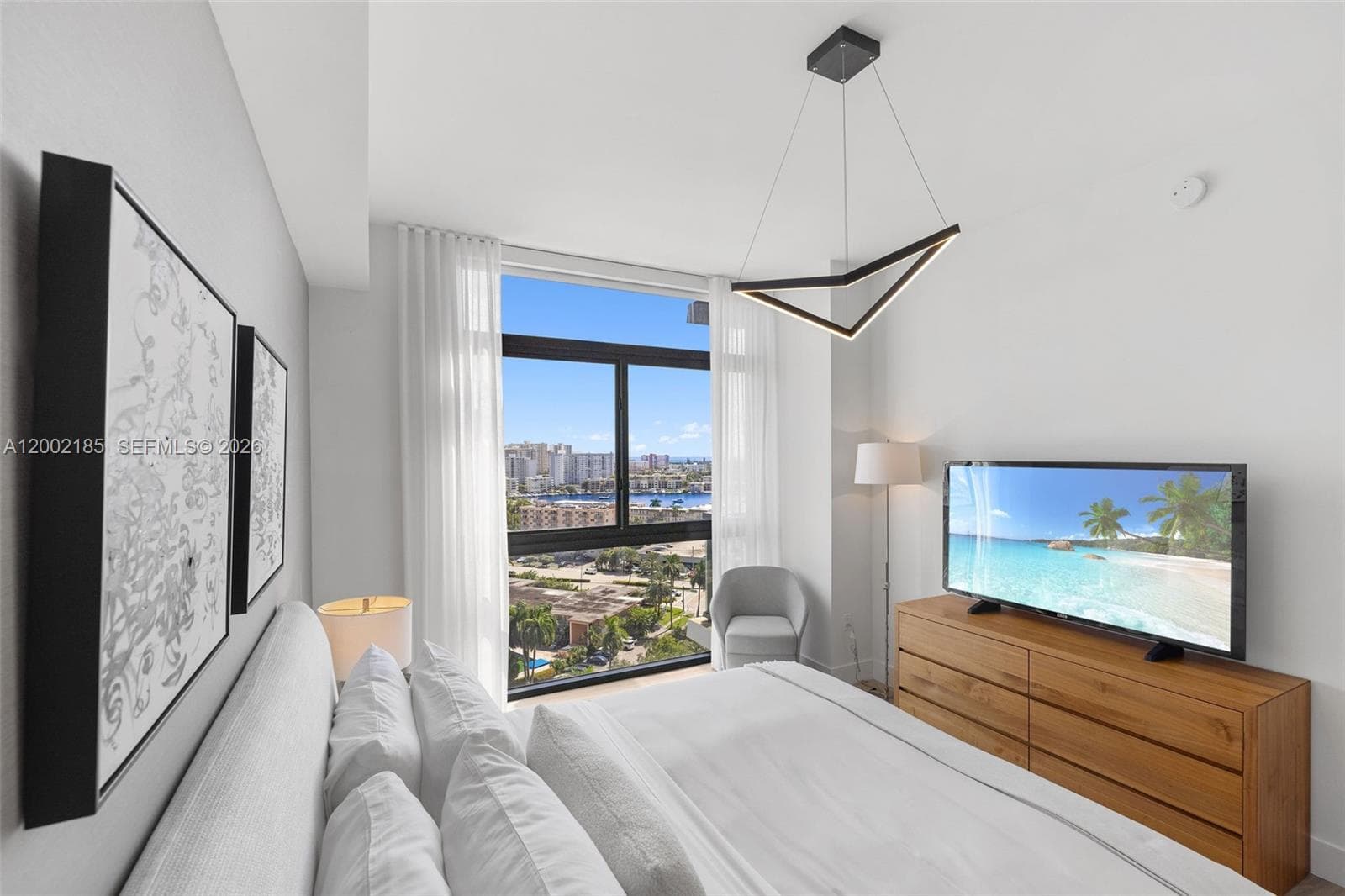 101 Diplomat Pkwy 908 photo 23