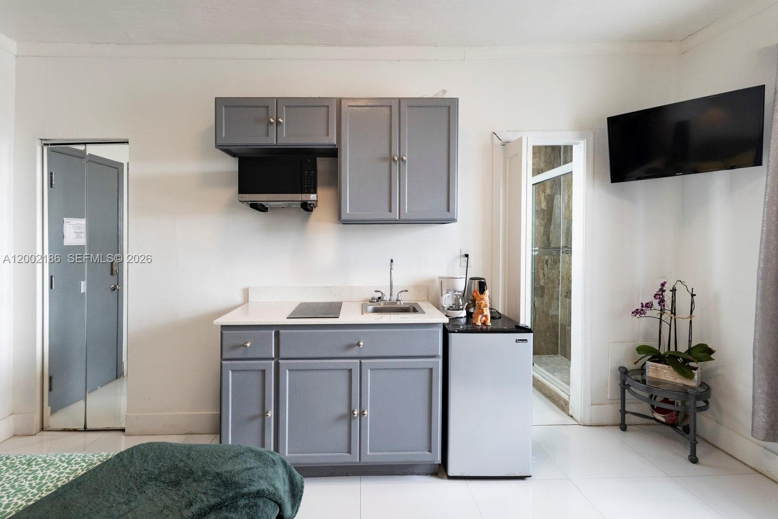 335 Ocean Dr 120 photo 9