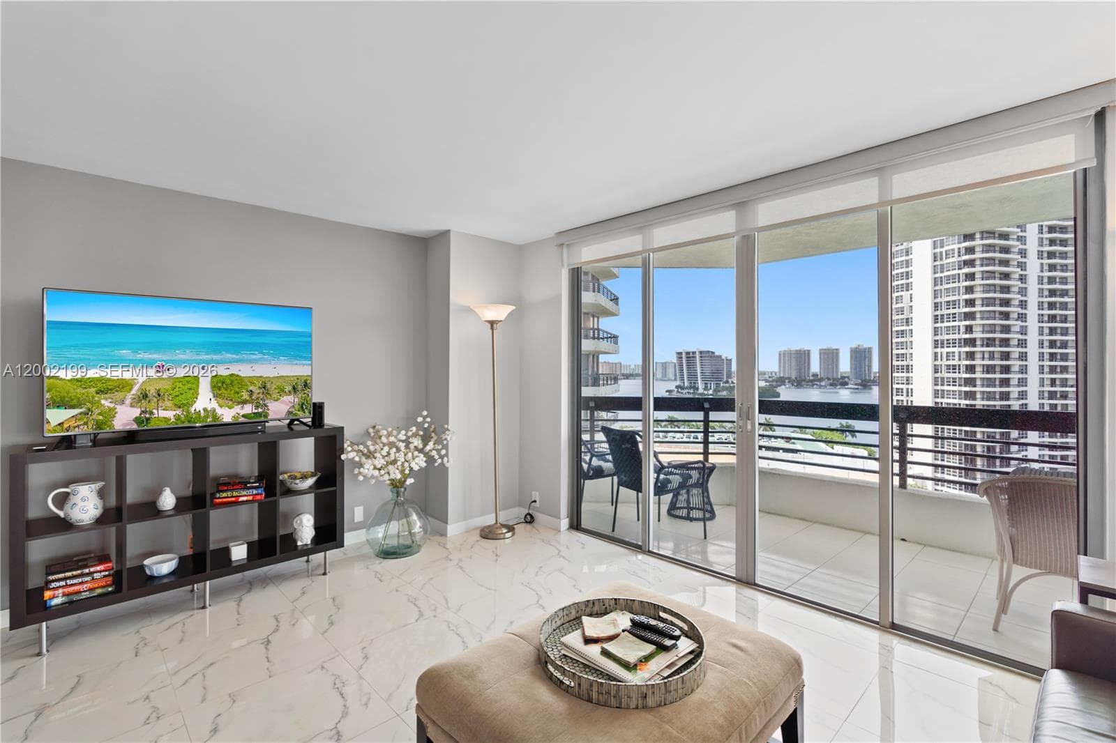 3500 Mystic Pointe Dr 1403 photo 9