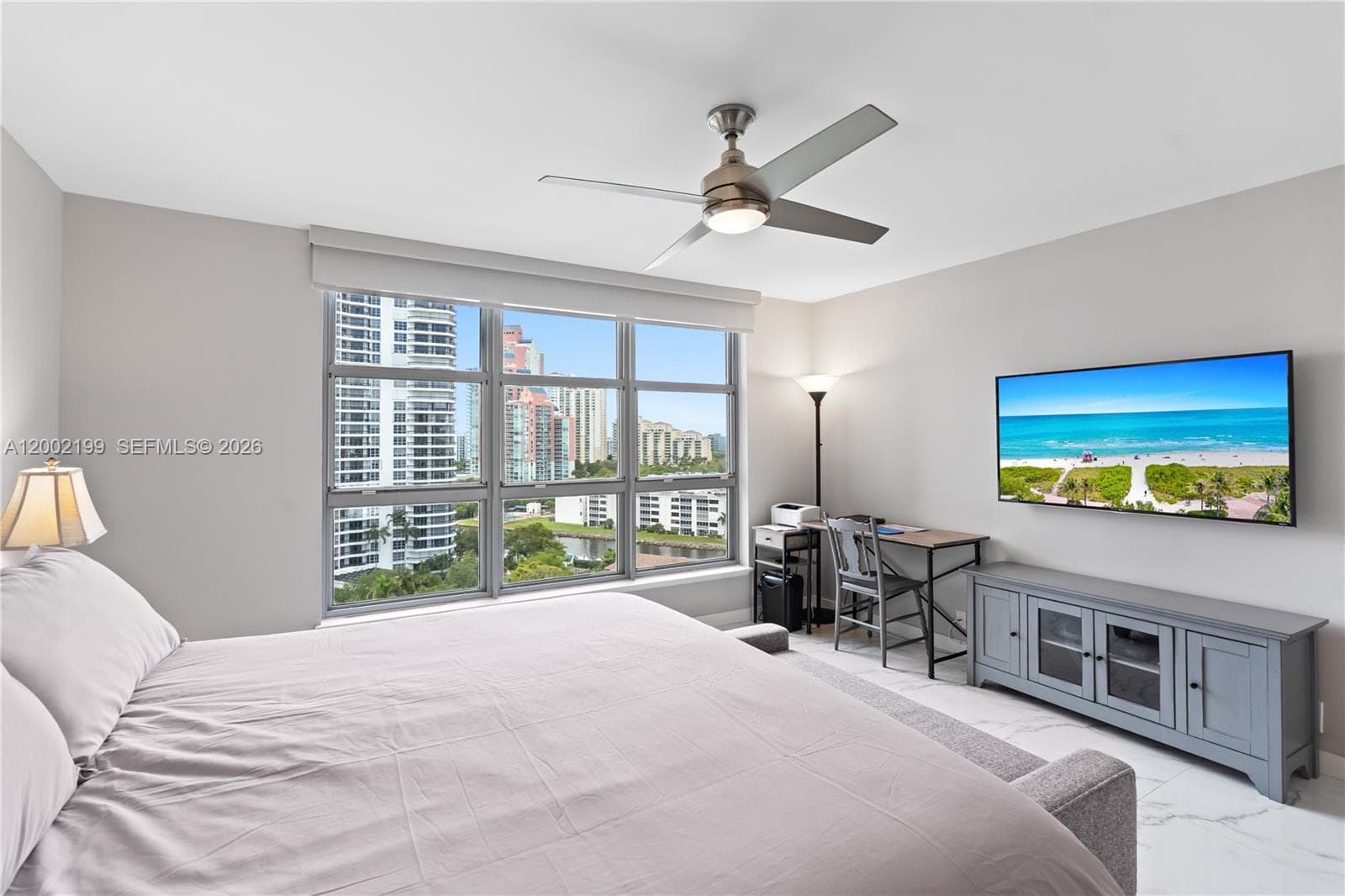 3500 Mystic Pointe Dr 1403 photo 14