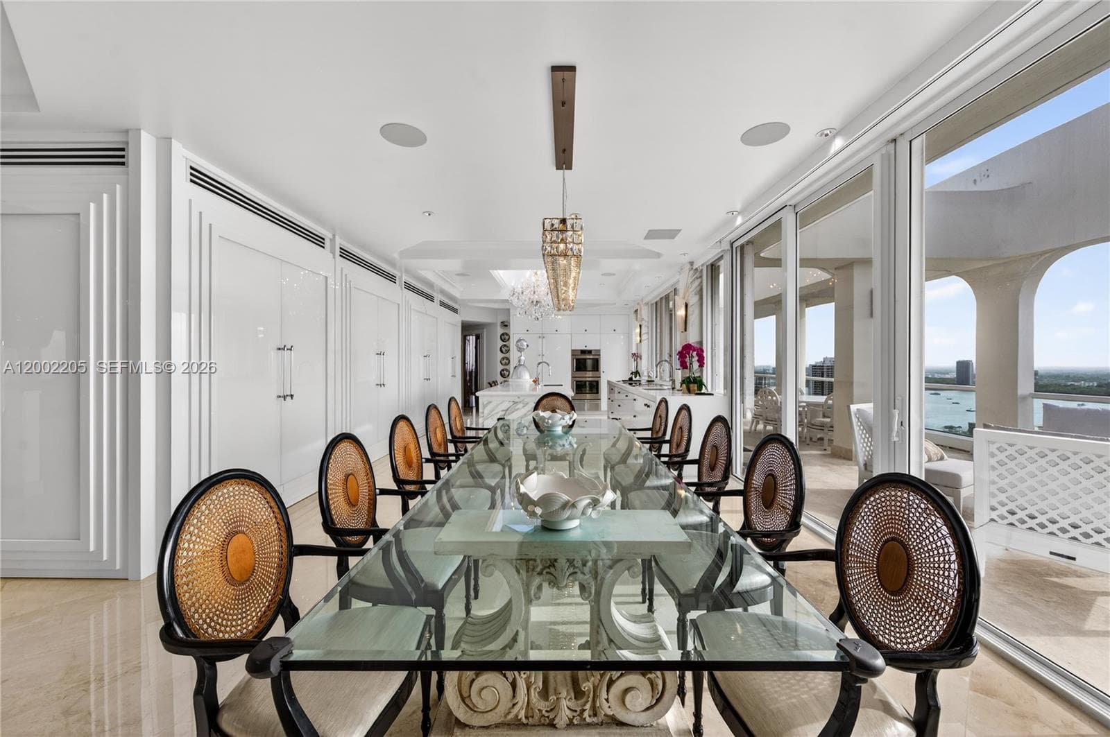 7000 Island Blvd PH-02 photo 24