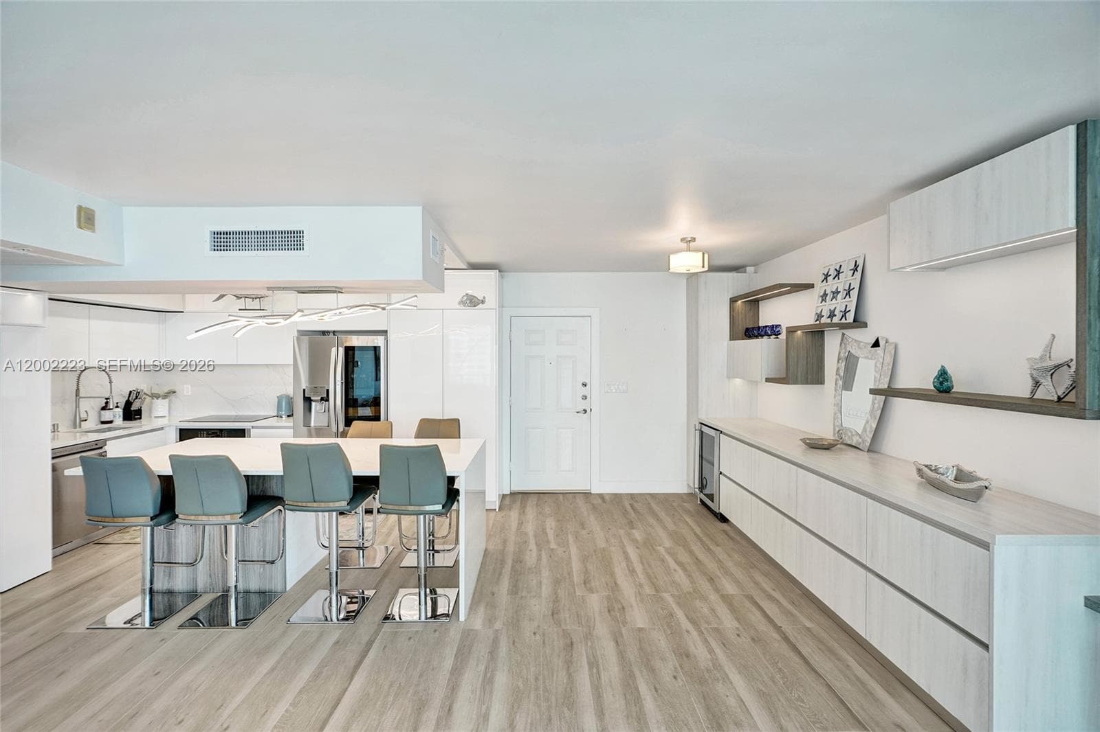 2501 Ocean Dr 1211 photo 7