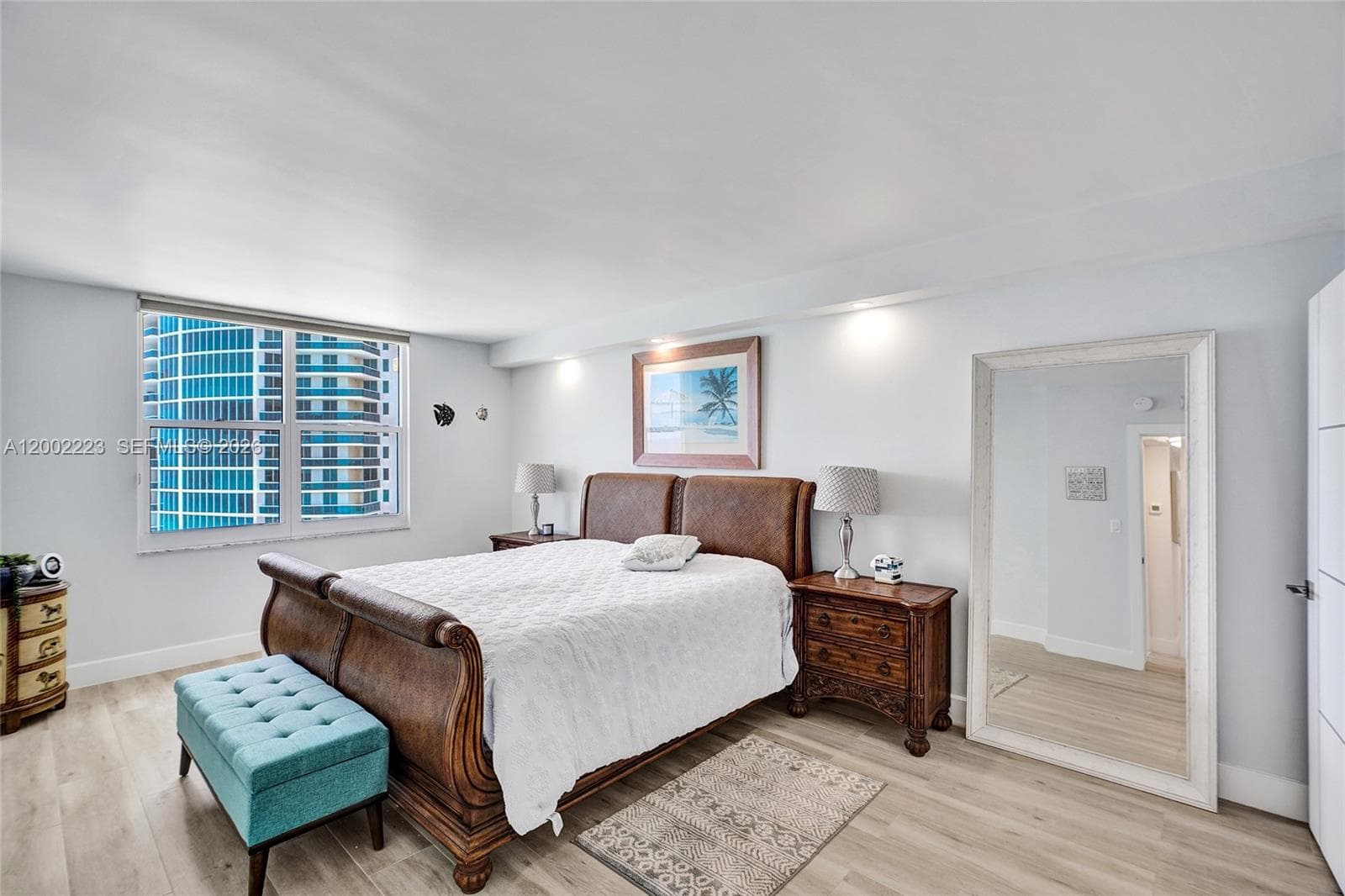 2501 Ocean Dr 1211 photo 15