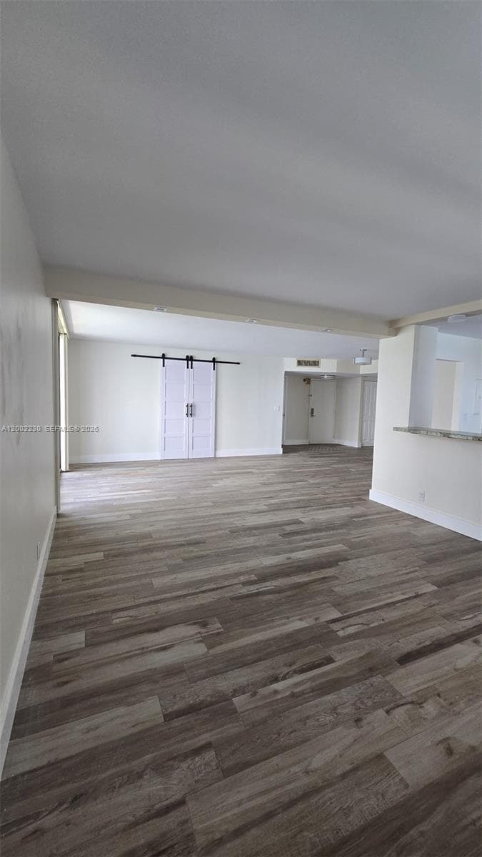 18151 NE 31ST CT 217 photo 6