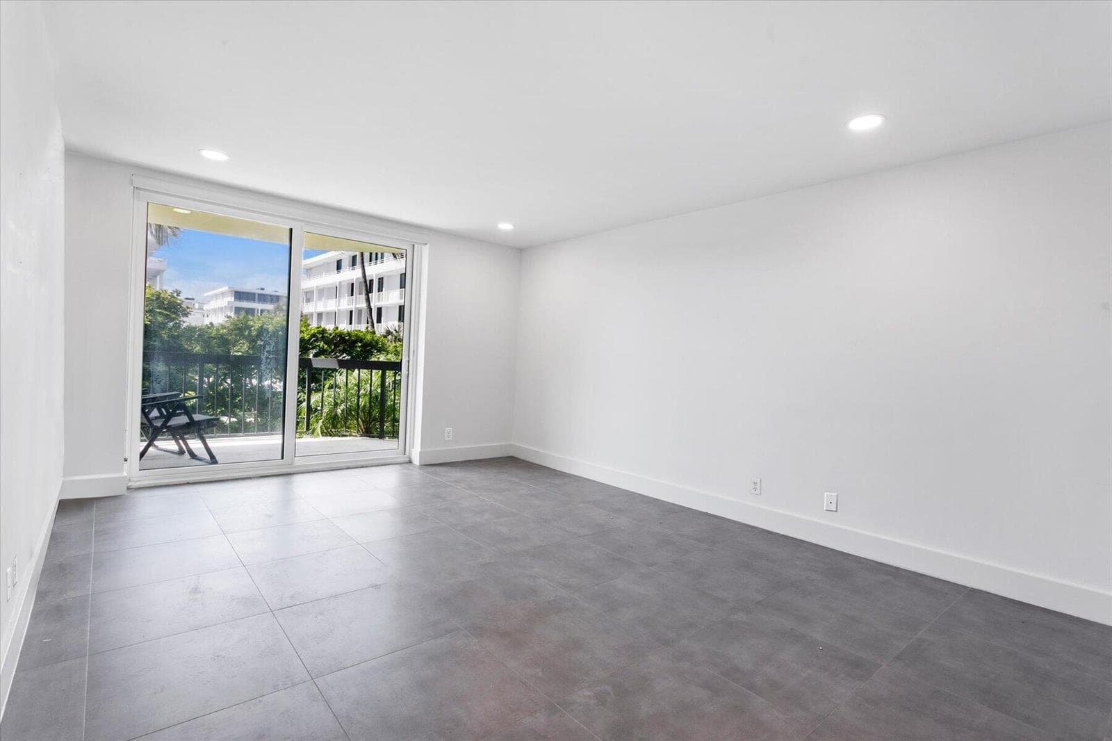 2778 S Ocean Boulevard 203s photo 9