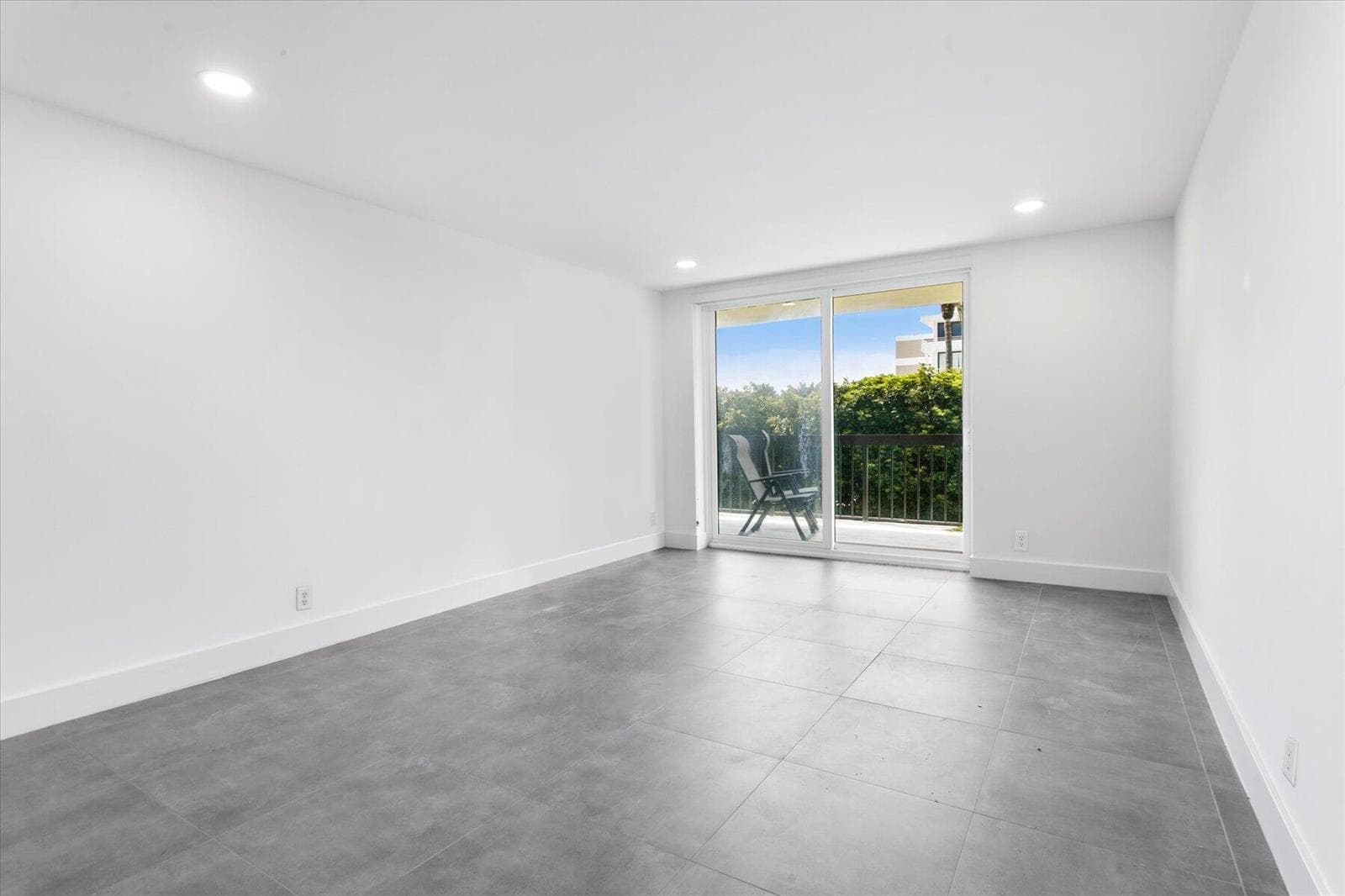 2778 S Ocean Boulevard 203s photo 8