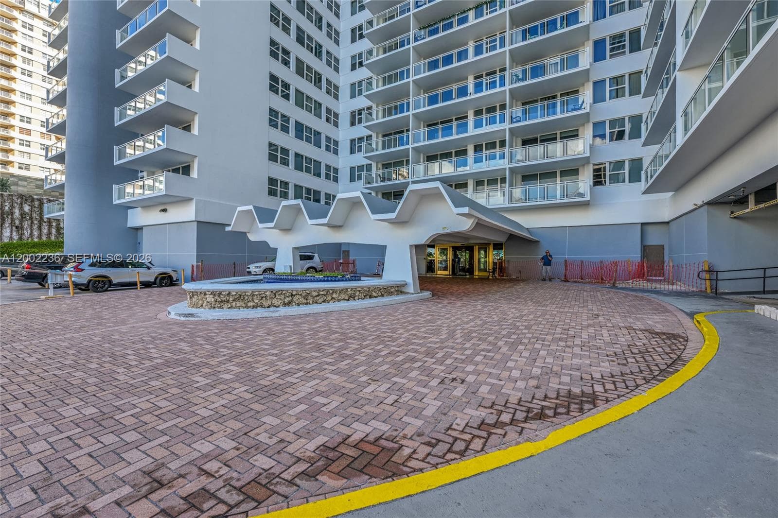 2030 Ocean Dr 2018 photo 23