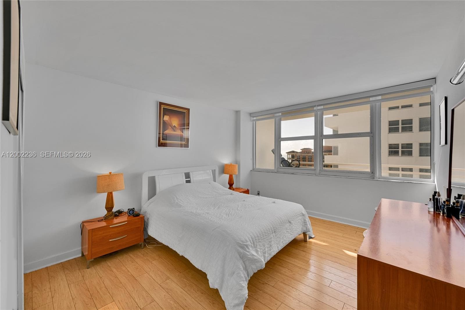 2030 Ocean Dr 2018 photo 7