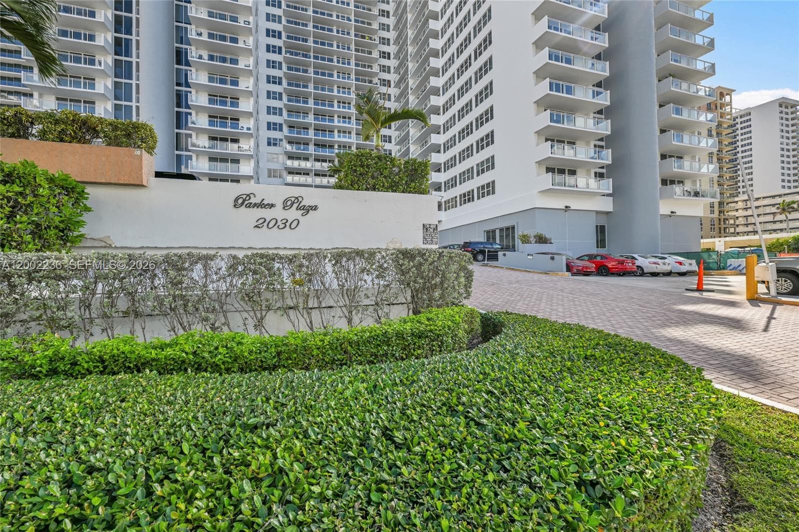 2030 Ocean Dr 2018 photo 24