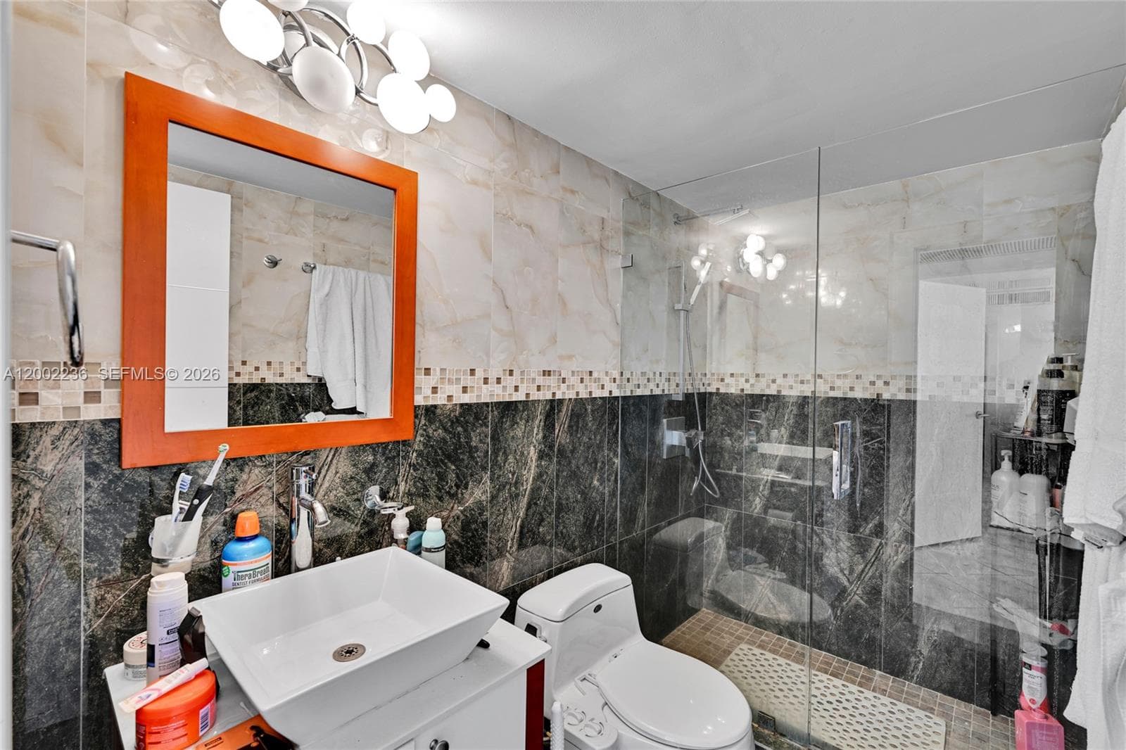 2030 Ocean Dr 2018 photo 11