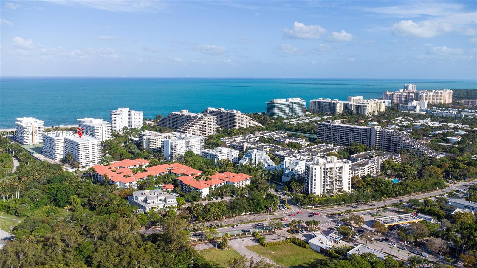 155 OCEAN LANE DR 1101 photo 2