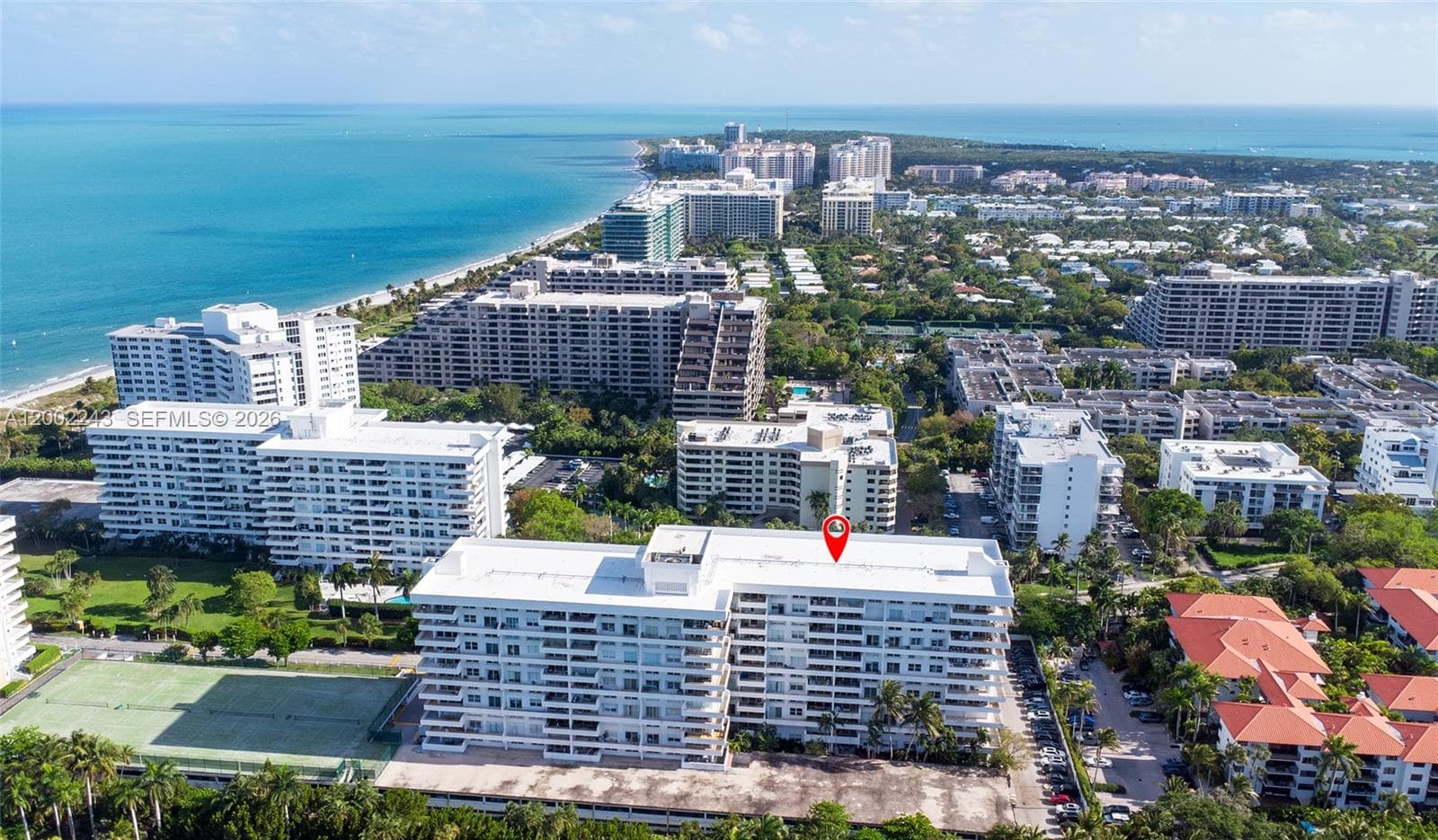 155 OCEAN LANE DR 1101 photo 5