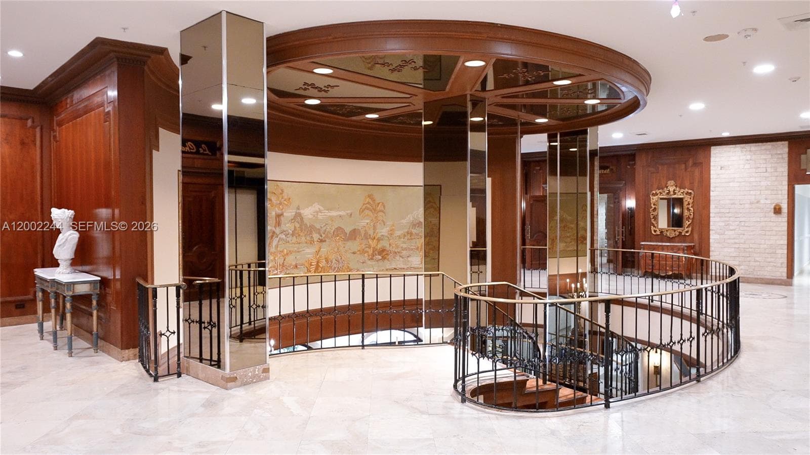 6039 Collins Ave 412 photo 17