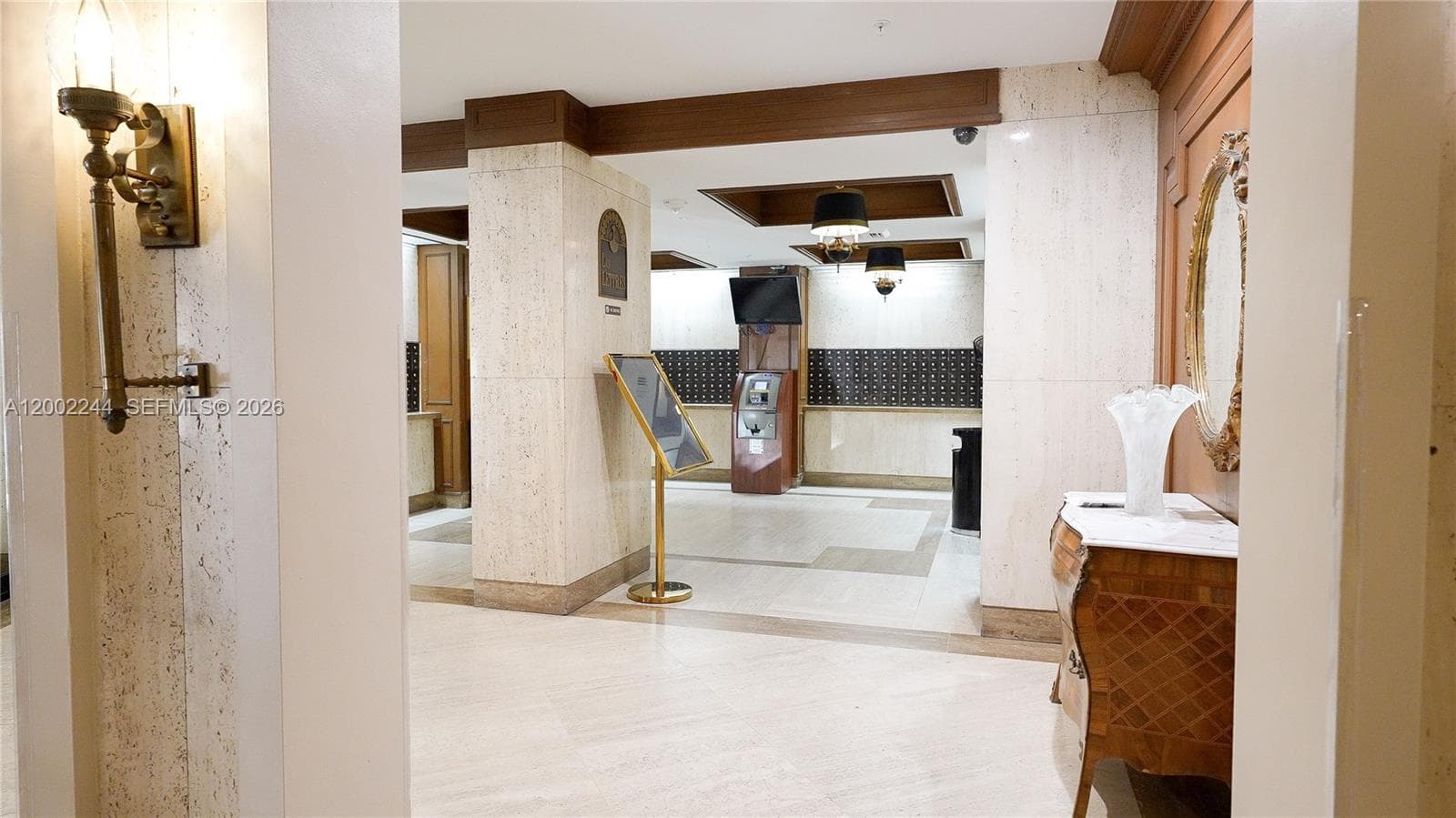 6039 Collins Ave 412 photo 20