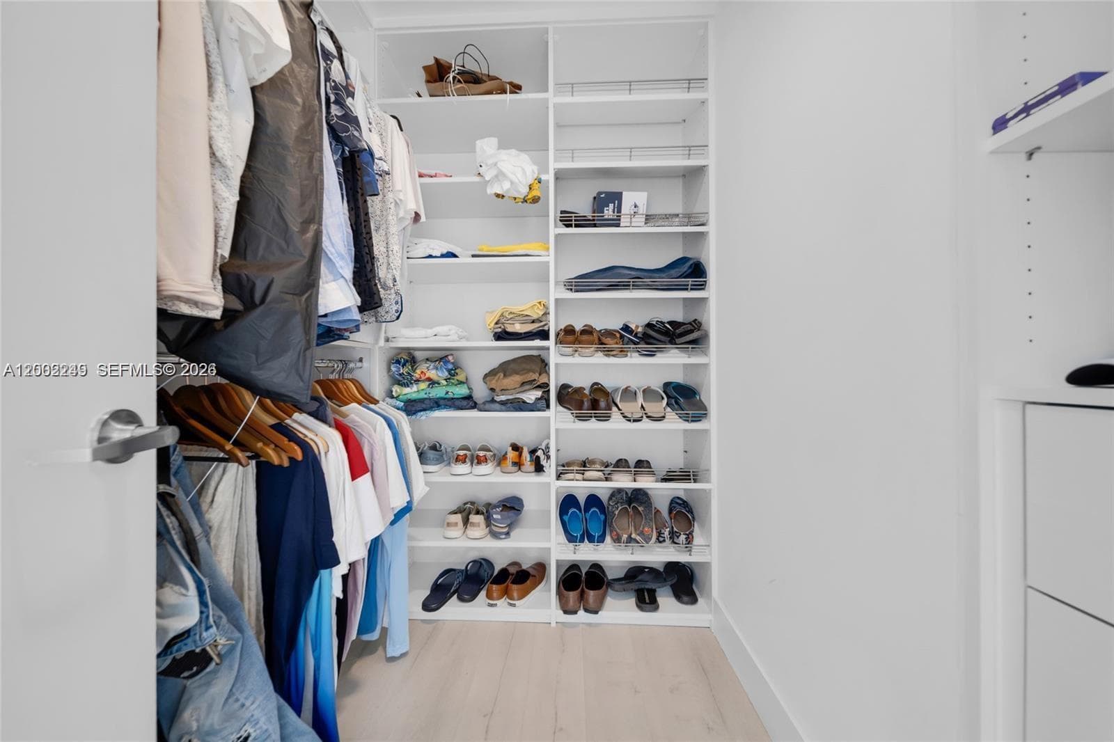 92 3rd St 902 photo 23