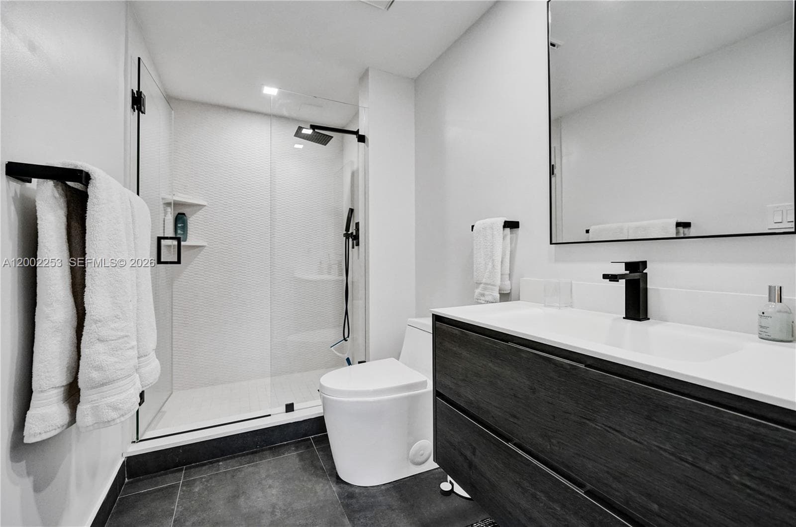20281 Country Club Dr 1503 photo 7