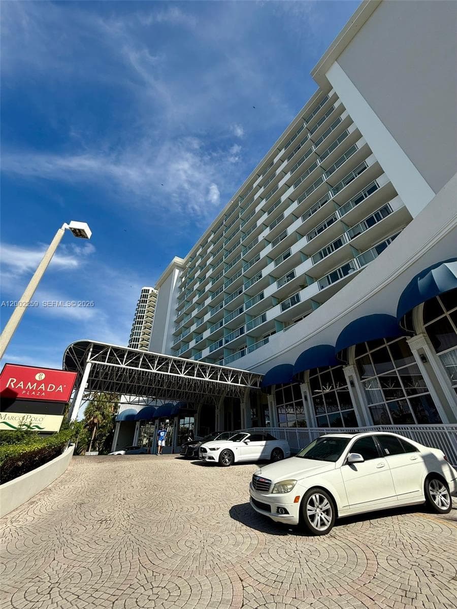 19201 Collins Ave 241 photo 18